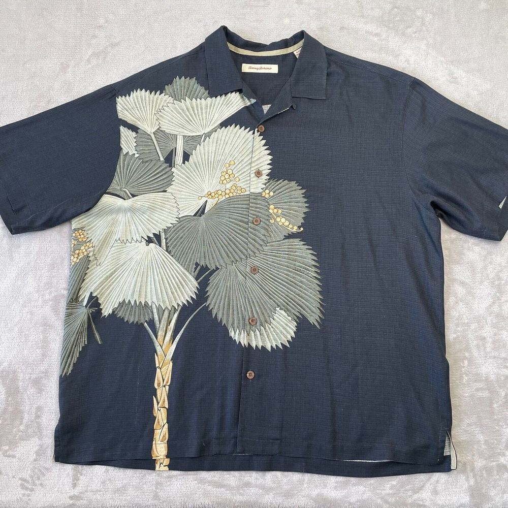 Tommy Bahama Shirt Men XLX Black Hawaiian Palm Tree AOP Silk Short Sleeve NWOT